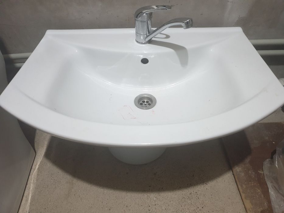 Продам Раковину для Ванной
