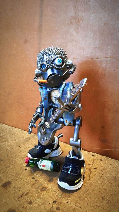 Робот панк, рок звезда