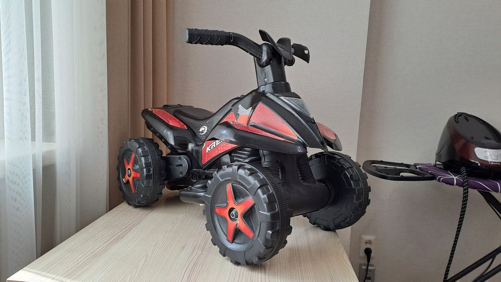 Детский квадроцикл