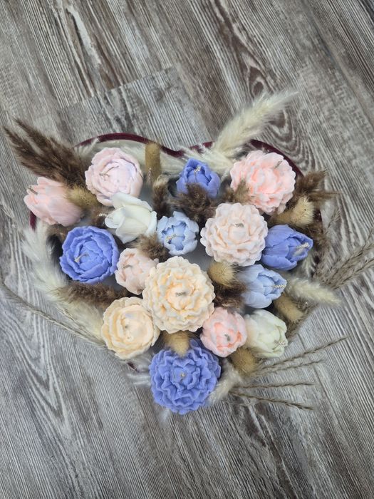 Арома свечи в букетной компазиции