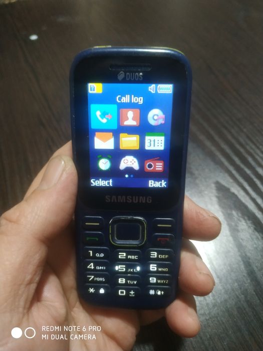 Сотилади Самсунг B310E оргинал  телефон ишлаши Зур  имей утган