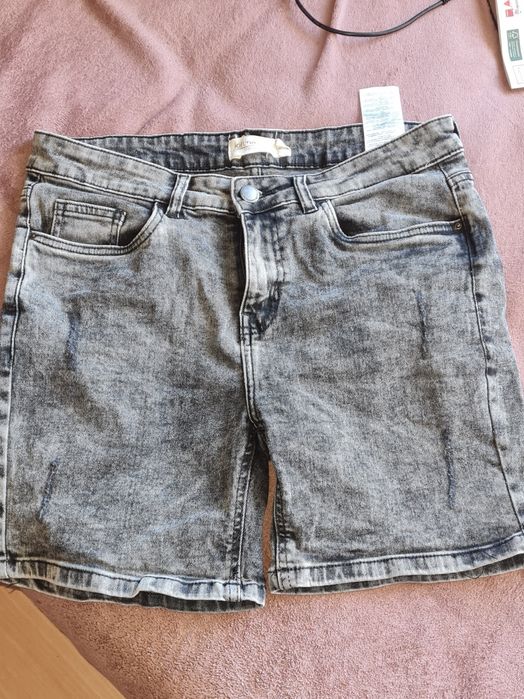 Дамски къси панталони