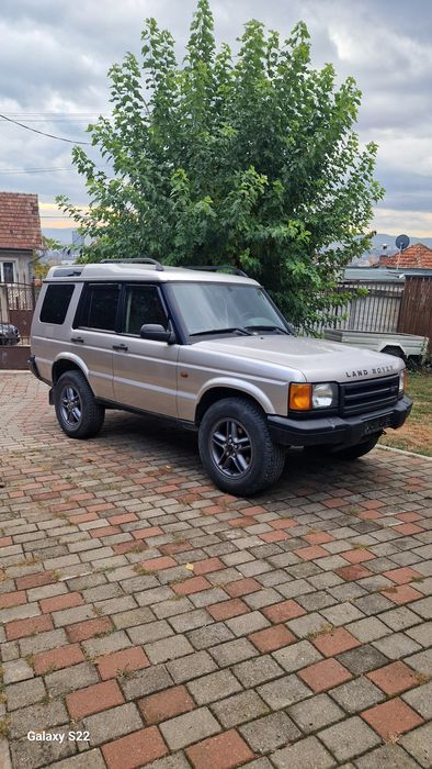 LAND ROVER Discovery 0 — imagine 2