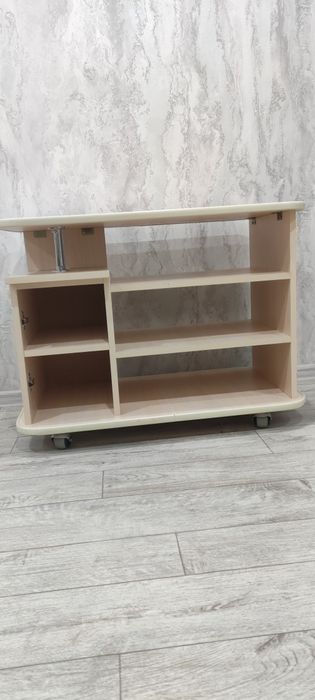 Тумбочка под телевизор