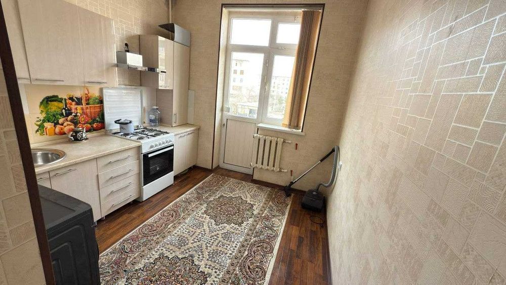 2 хоналик квартира 2 кават кирпичный дом, 5 микр, сомий, 35-мактаб