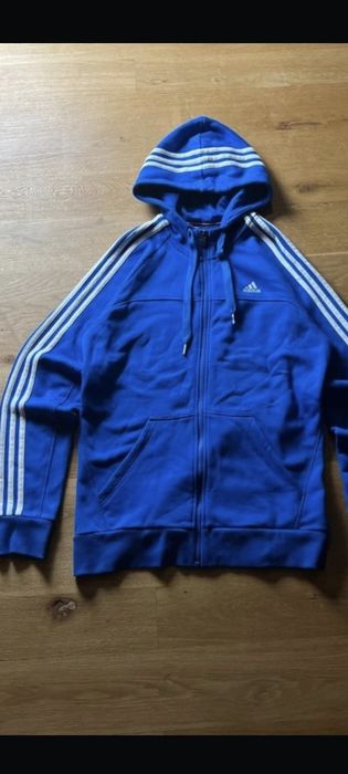 Adidas esensials 3 stripes