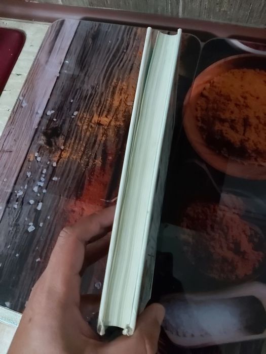 Biblia ilustrata. Carte.