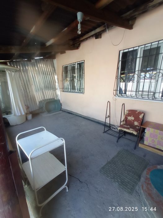 Часть дома продам