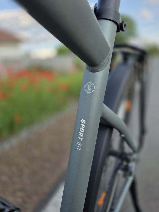 Vand bicicleta Scott de treking,echipata complet,cumparata din magazin