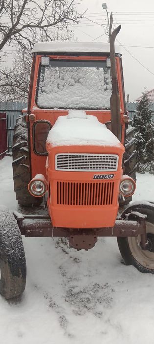Tractor Fiat 640