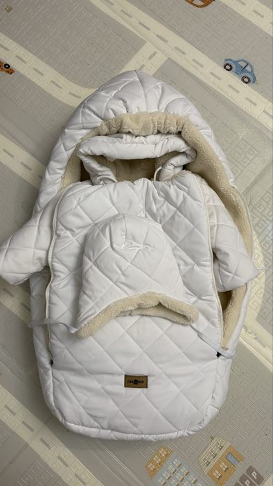 зимний комбинезон на выписку