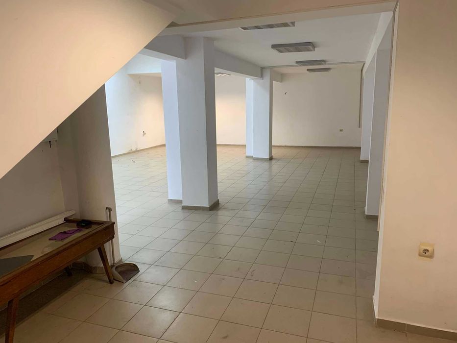 Дава се под наем Магазин в Велико Търново, Център - 109 кв.м за 150000 € - Снимка #7