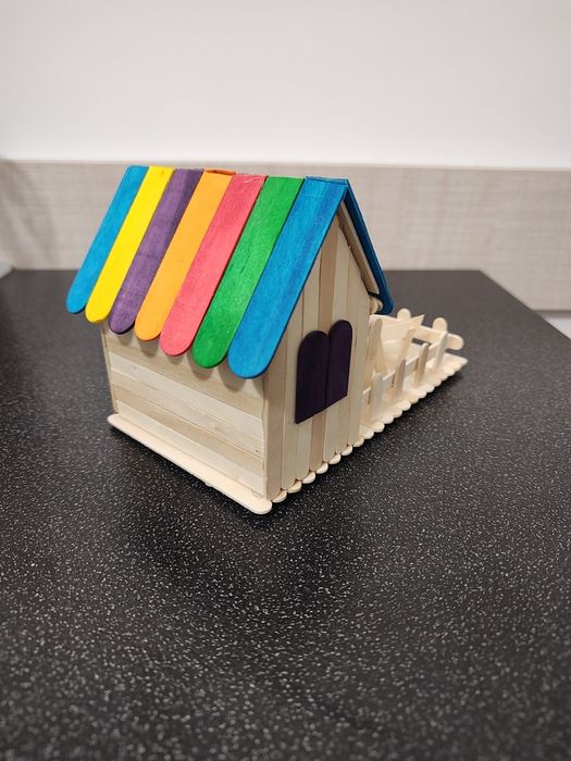 Jucărie casuta din materiale reciclabilele, proiect scoala saptamana v