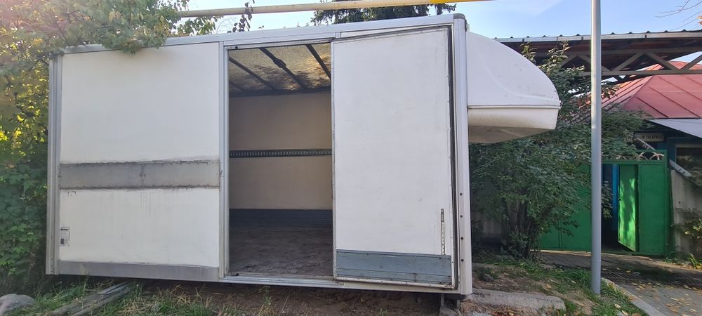 Продам мебельный фургон