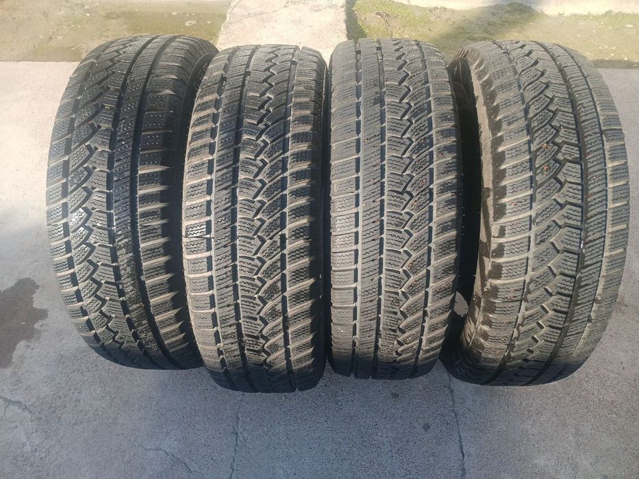 Продам зимние шины