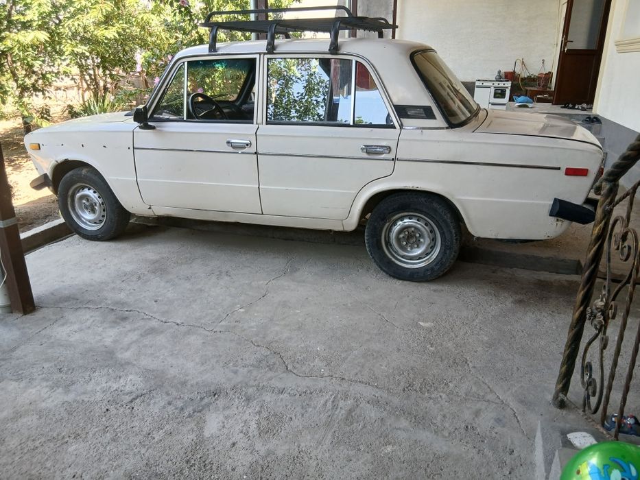 Jiguli 2106 sotiladi