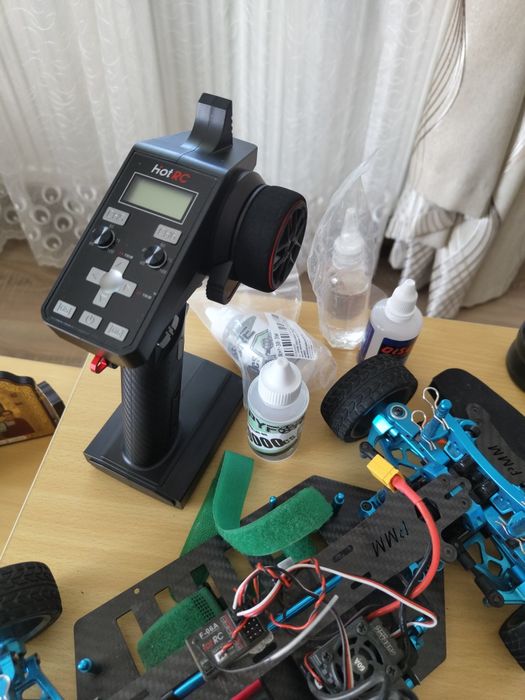 Kit Masina cu telecomanda Tamyia TT-02 + Electronice + Piese