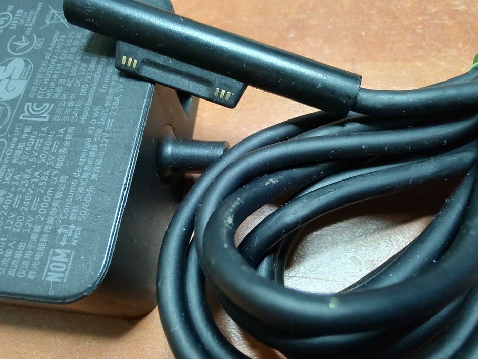 Incarcator Microsoft Model 1625 12V 2.58A Microsoft Surface Pro 3