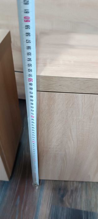 Продавам шкафчета за спалня