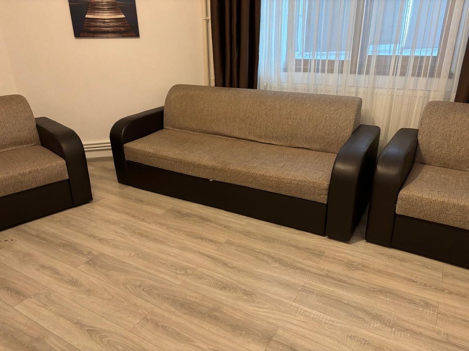 Vand set canapea si 2 fotolii