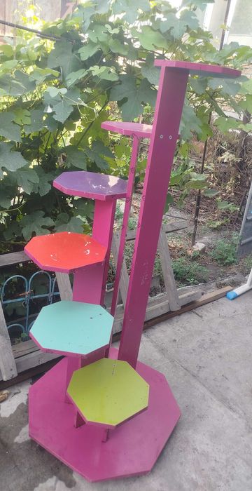 Полки для цветов