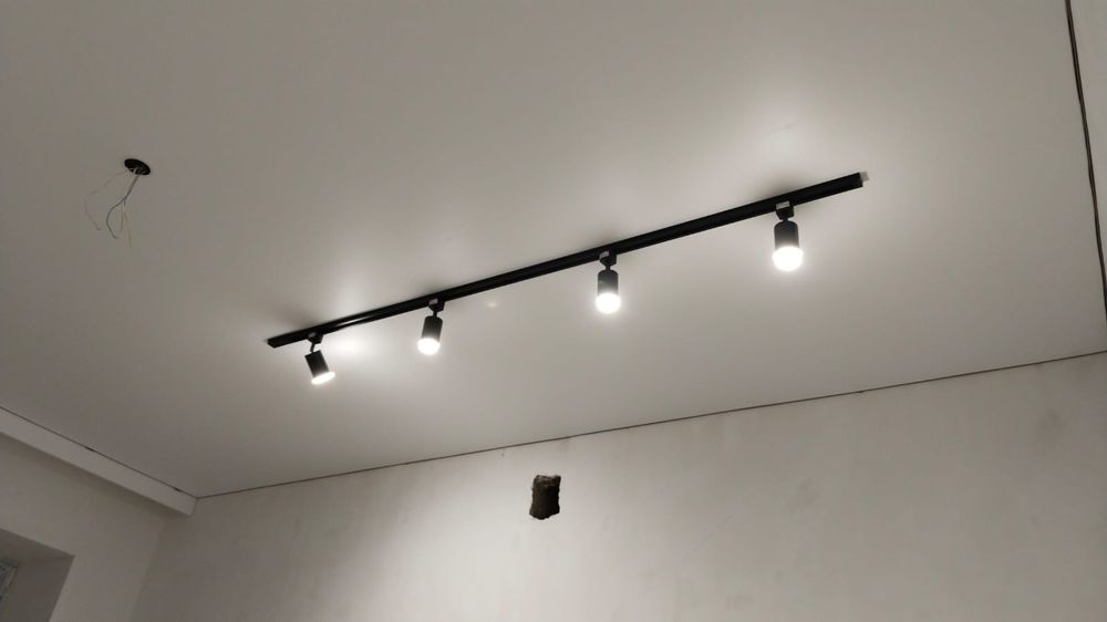 Натяжные потолки по 1500м²