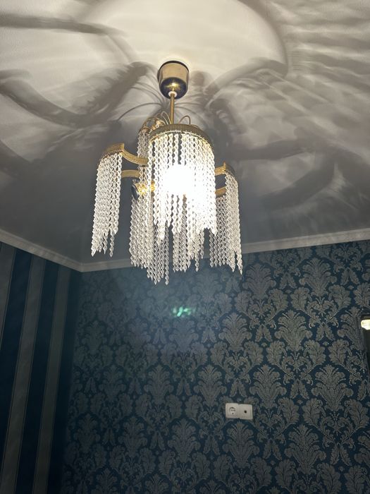 Продам разрые люстры б/у