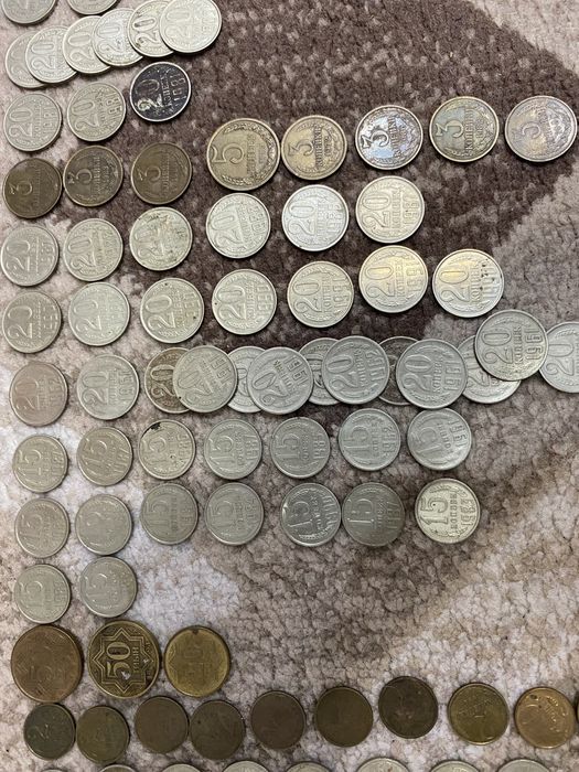 Продам много монет антиквариат