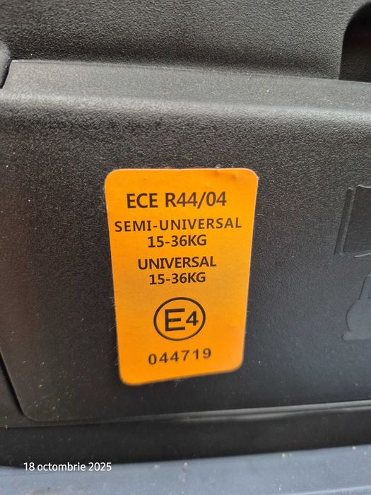 Scaun auto pentru copii Kikka boo 15-36 kg