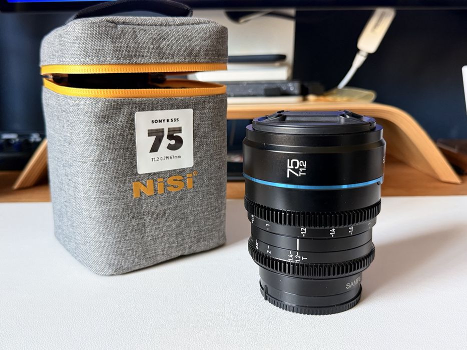 Obiective Sirui 16 & 75 Manuale Sony