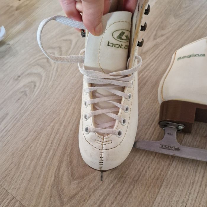 Коньки botas Regina