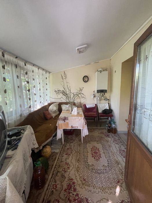 Casa Huși de vanzare