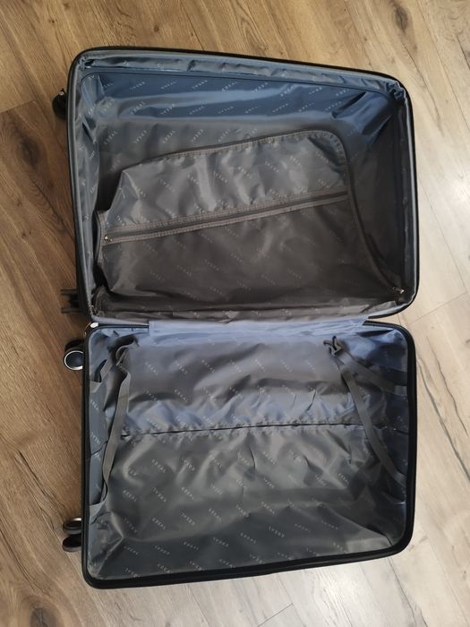 Куфар голям 77х51х30 см