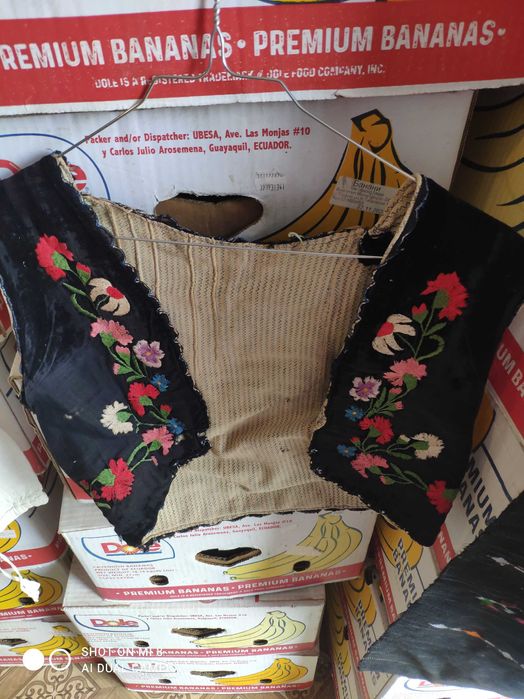 Голяма разпродажба на черги,китеници и друга битова декорация