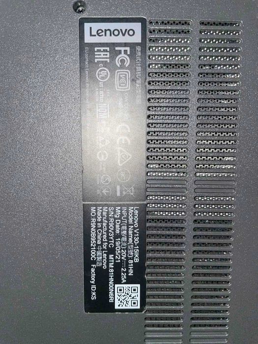 Лаптоп Lenovo V130-15IKB