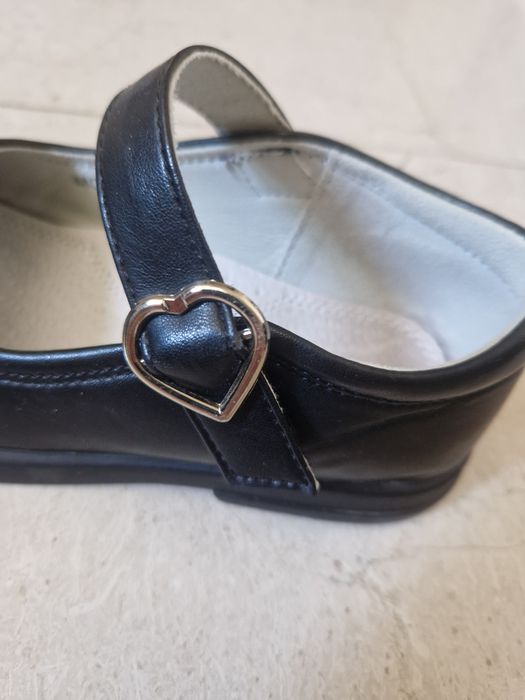 Детски обувки естествена кожа