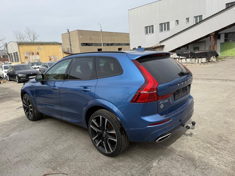 VOLVO XC60 2020 — imagine 3