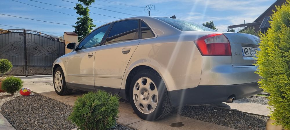 Vând Audi A4 1.6 benzină, an 2003, Mașină îngrijită