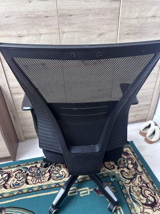 Продам офисное кресло
