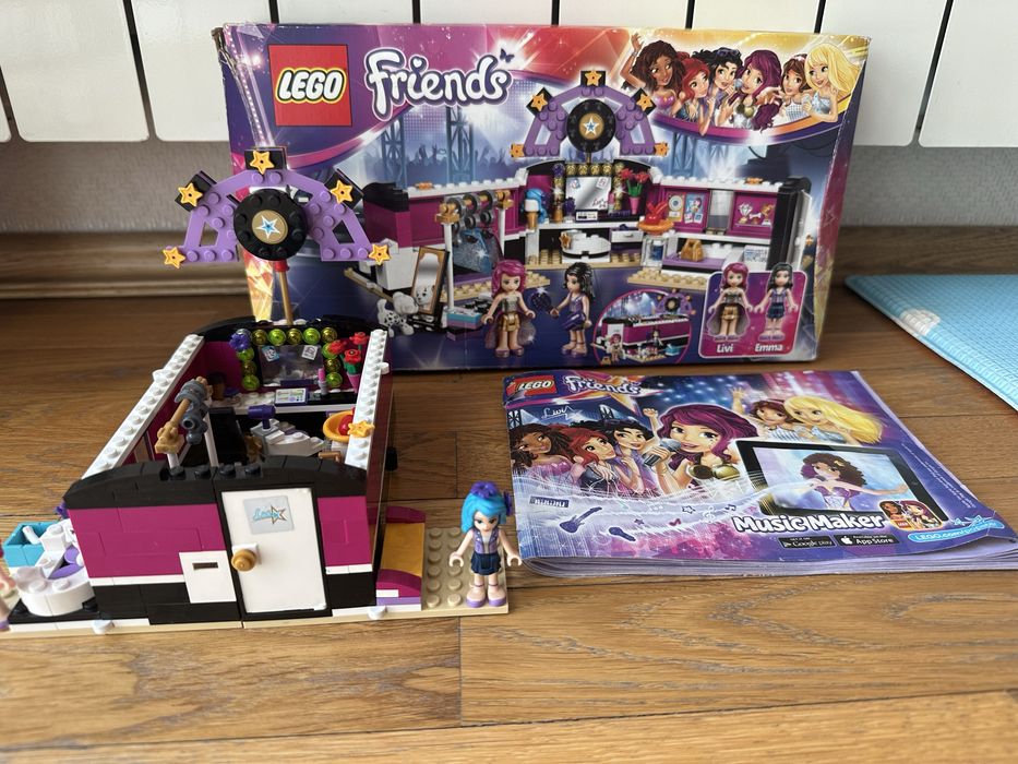 Продам набор Lego Friends