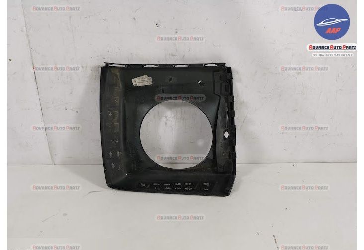 Декоративен капак за фар отдясно оригинален с измиване Мерцедес-Бенц /