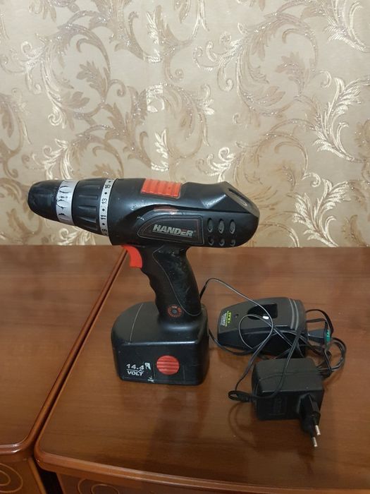 Продам шуруповерт