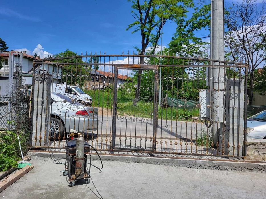 Заварчик заваръчни услуги на място