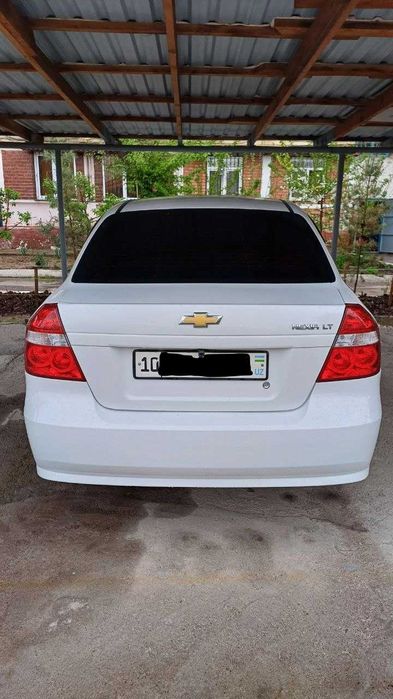 Nexia 3 sotiladi srochni, holati a'lo