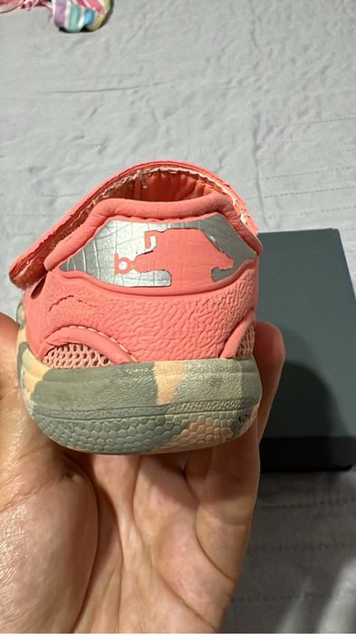 Sandale NewBalance fetite