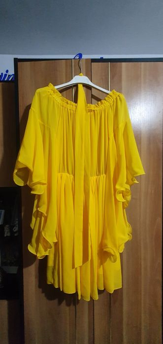 Rochie cu volănașe (marime universală)
