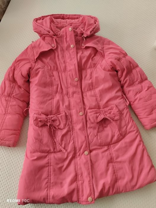 Отдам куртку на девочку