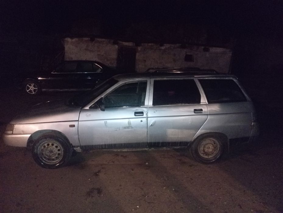 Продам срочно ваз 2111