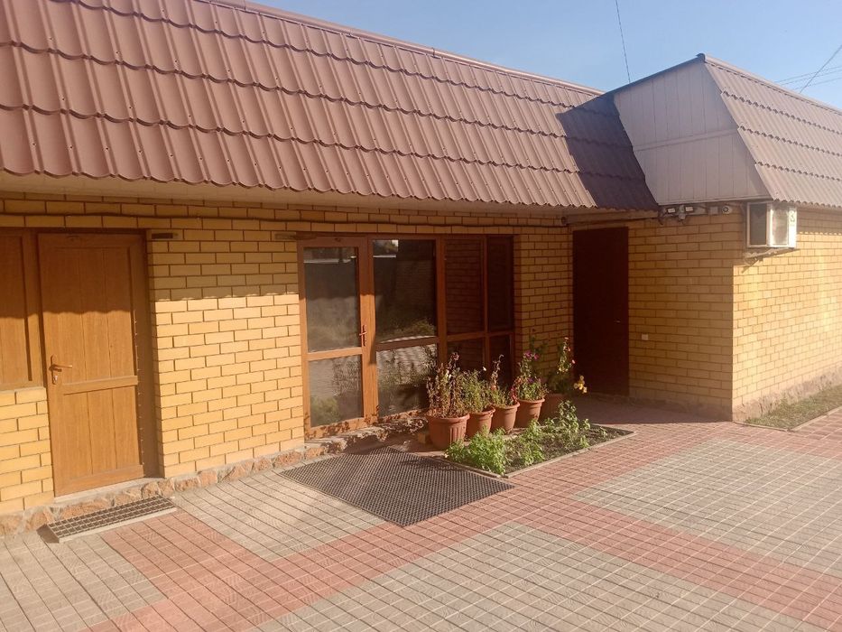 Продаётся красивый светлый коттедж