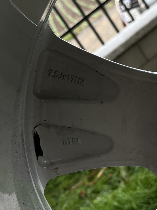Vand sau schimb jante/roți pe 17 audi a3